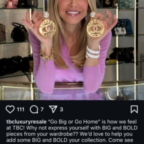 CHANEL Vintage CC disk Earrings -clip on - Picture 6 of 7